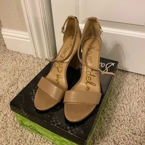 Sam Edelman Yaro Block Heel Soft Beige Leather